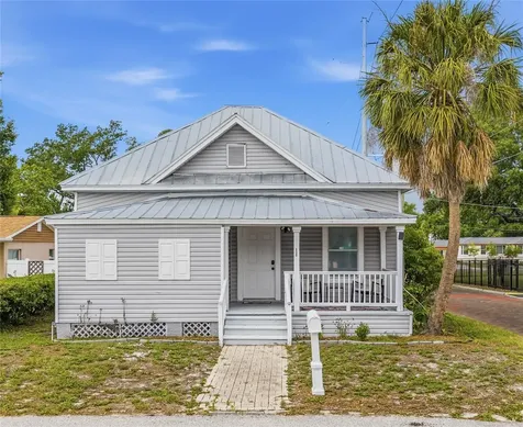 3120 N Woodrow Avenue Tampa FL 33603