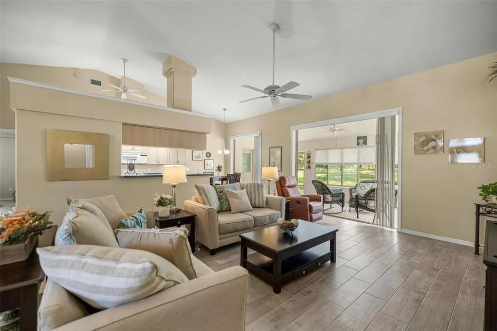 2059 W Tall Oaks Drive Beverly Hills FL 34465