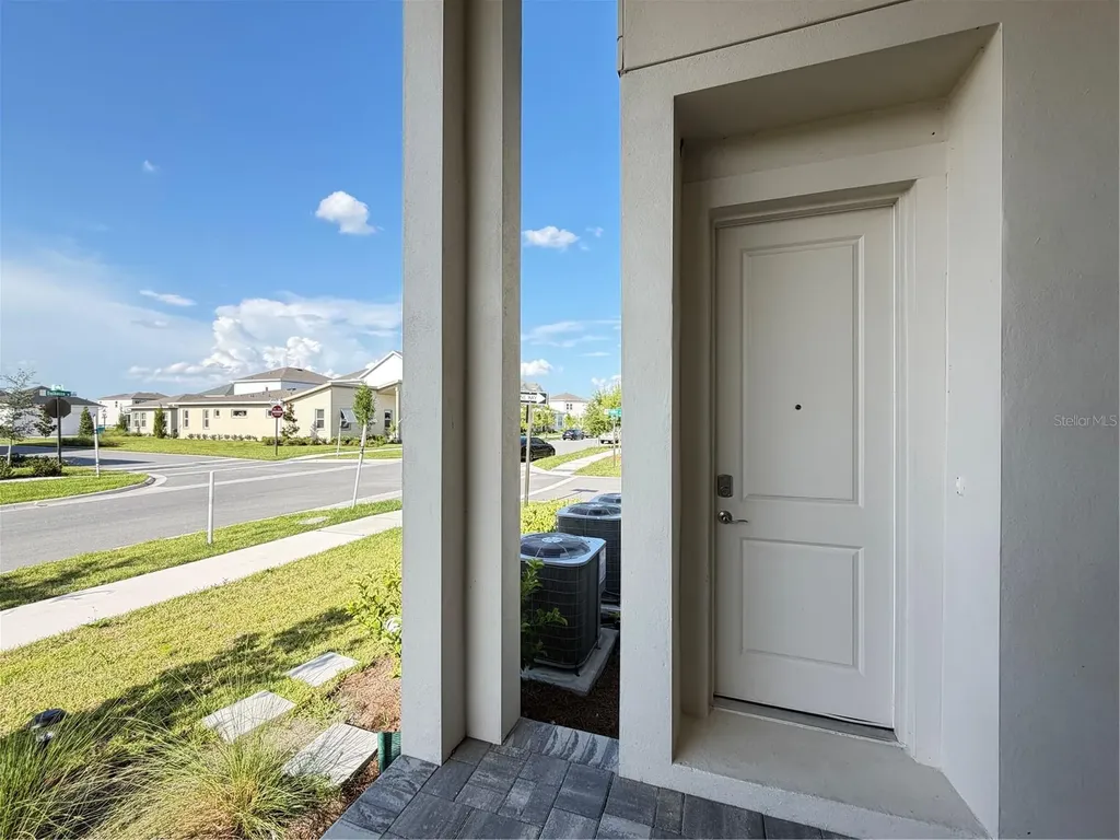 10108 Fiddley Alley Orlando FL 32827