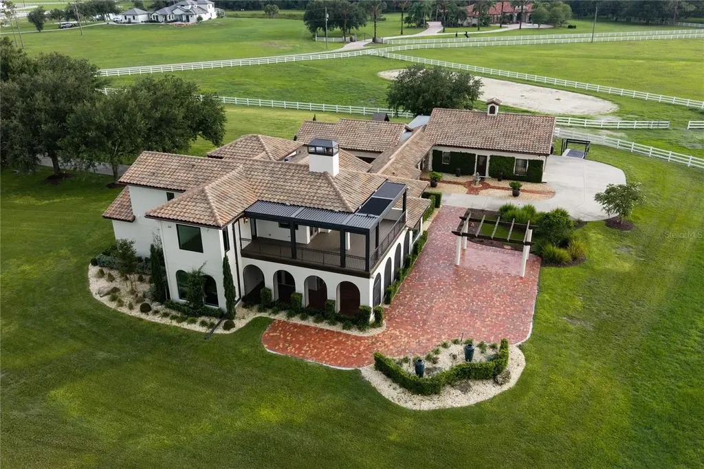 1670 Ranch Club Boulevard Sarasota FL 34240