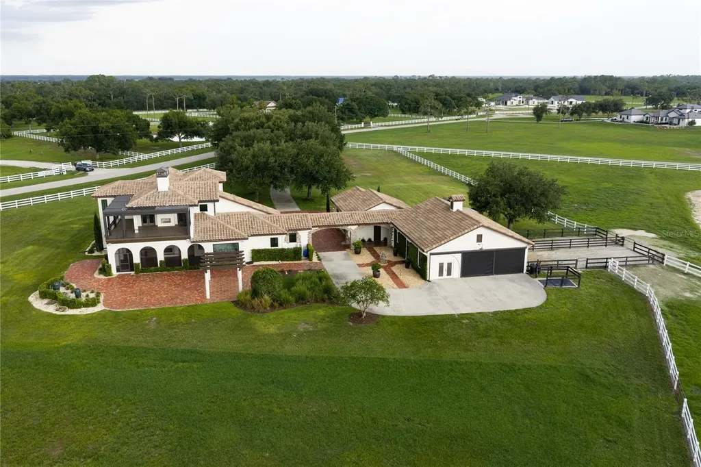 1670 Ranch Club Boulevard Sarasota FL 34240