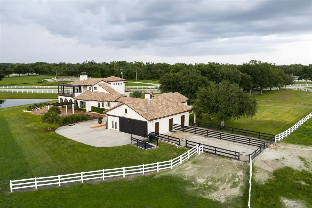 1670 Ranch Club Boulevard Sarasota FL 34240