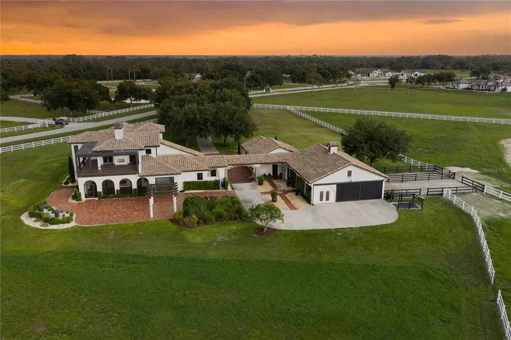 1670 Ranch Club Boulevard Sarasota FL 34240