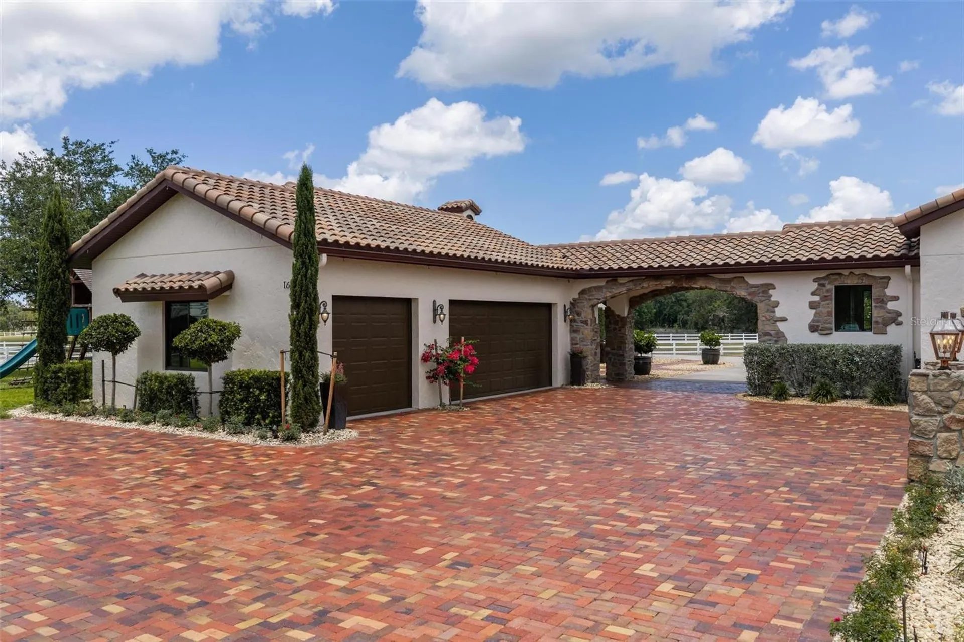 1670 Ranch Club Boulevard Sarasota FL 34240