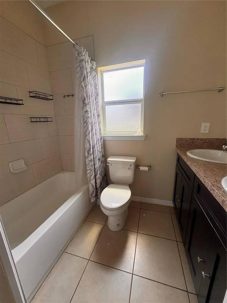 677 Royalty Court Kissimmee FL 34758