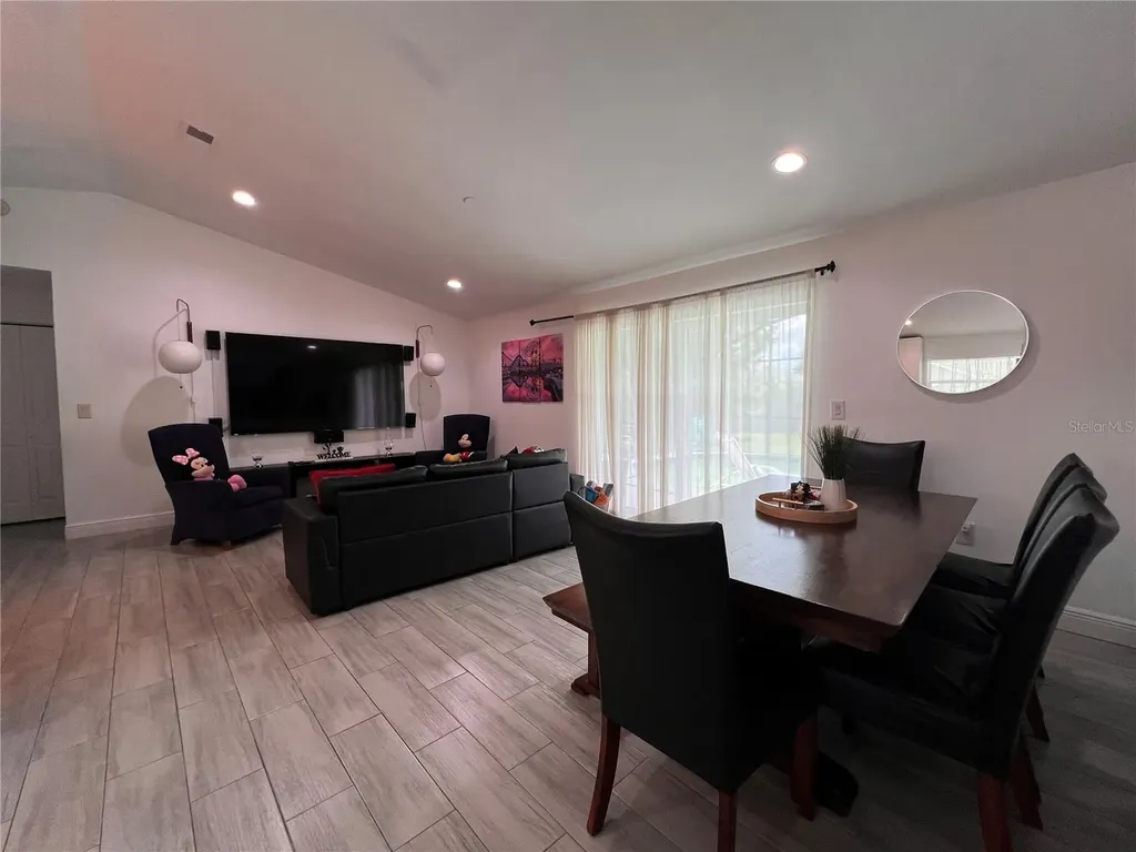 638 Baldwin Drive Kissimmee FL 34758