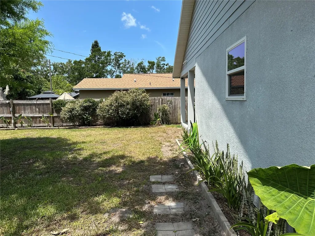 1119 Beverly Avenue Largo FL 33770