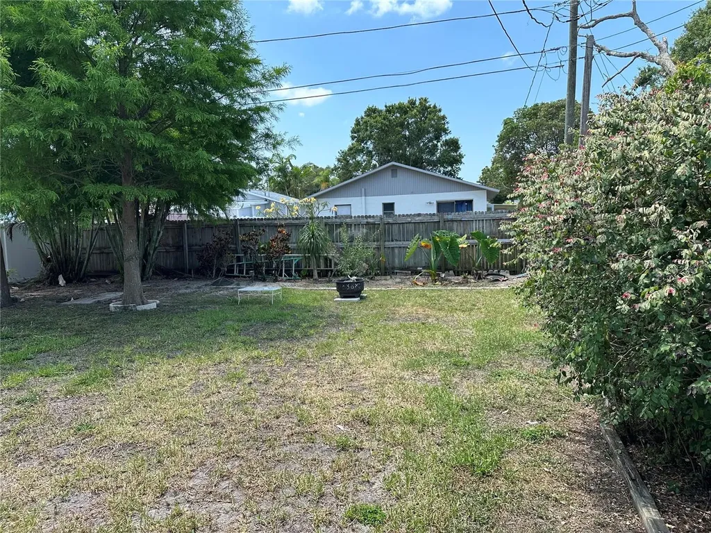 1119 Beverly Avenue Largo FL 33770