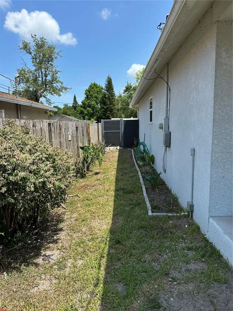 1119 Beverly Avenue Largo FL 33770