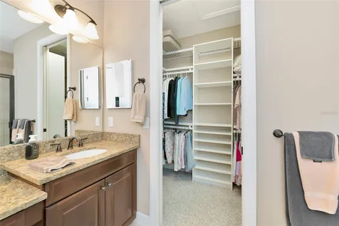 5126 Savona Run Bradenton FL 34211
