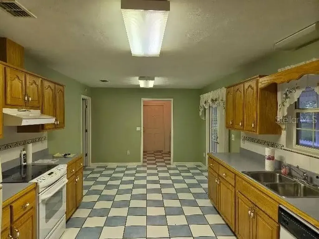 6794 Sturmer Place Tallahassee FL 32311