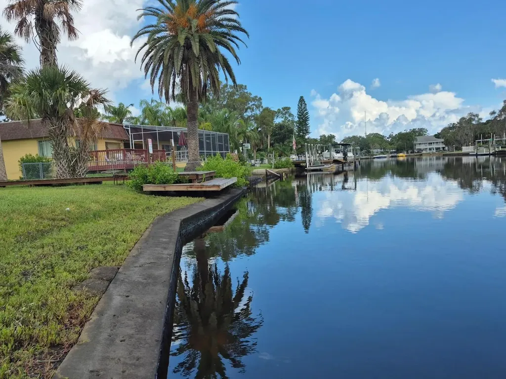 6416 River Road New Port Richey FL 34652