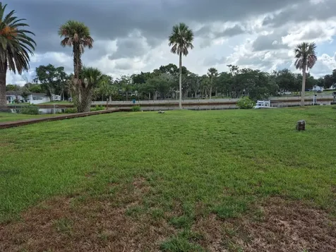 6416 River Road New Port Richey FL 34652