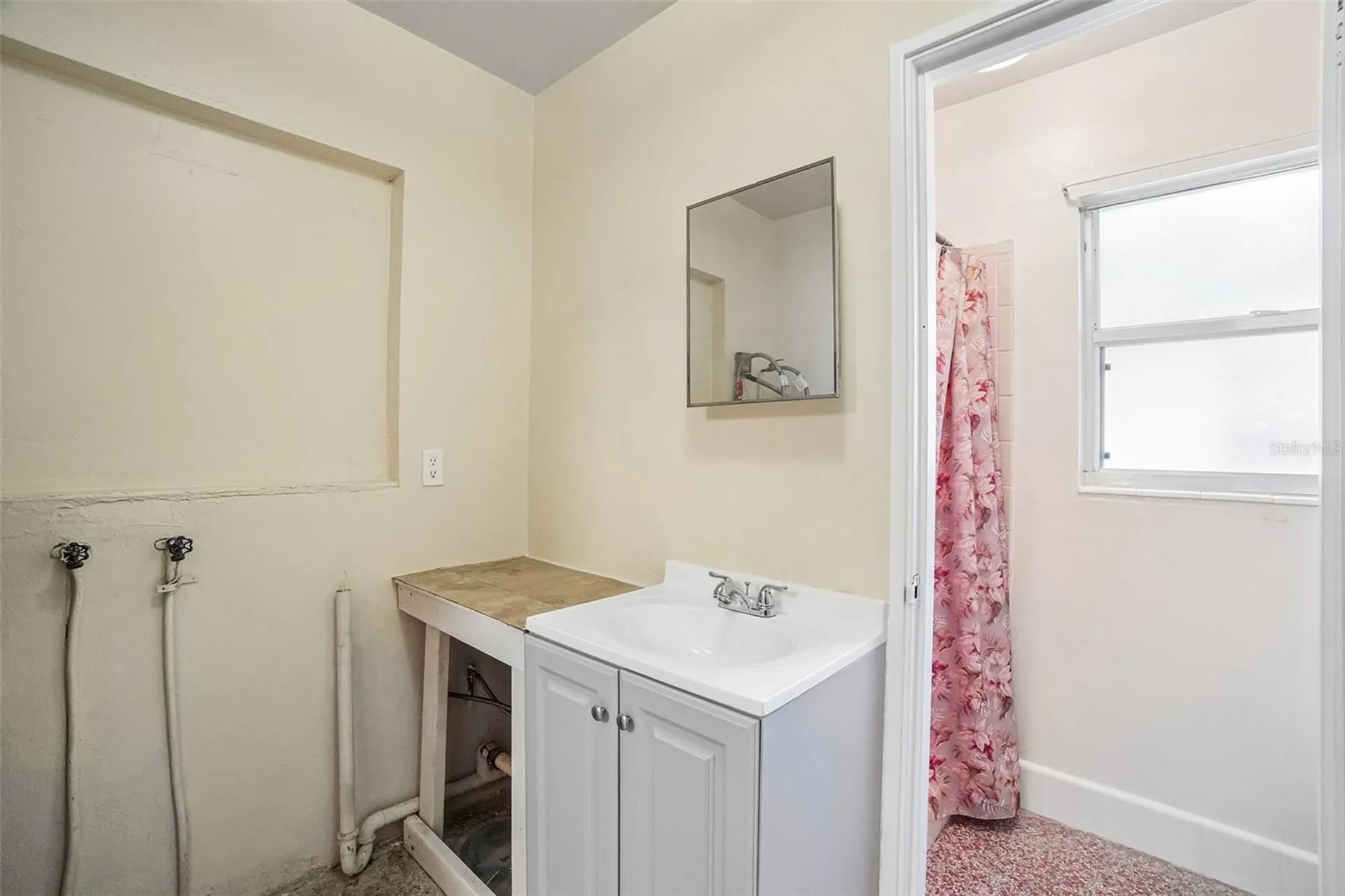 1421 Temple Street Clearwater FL 33756