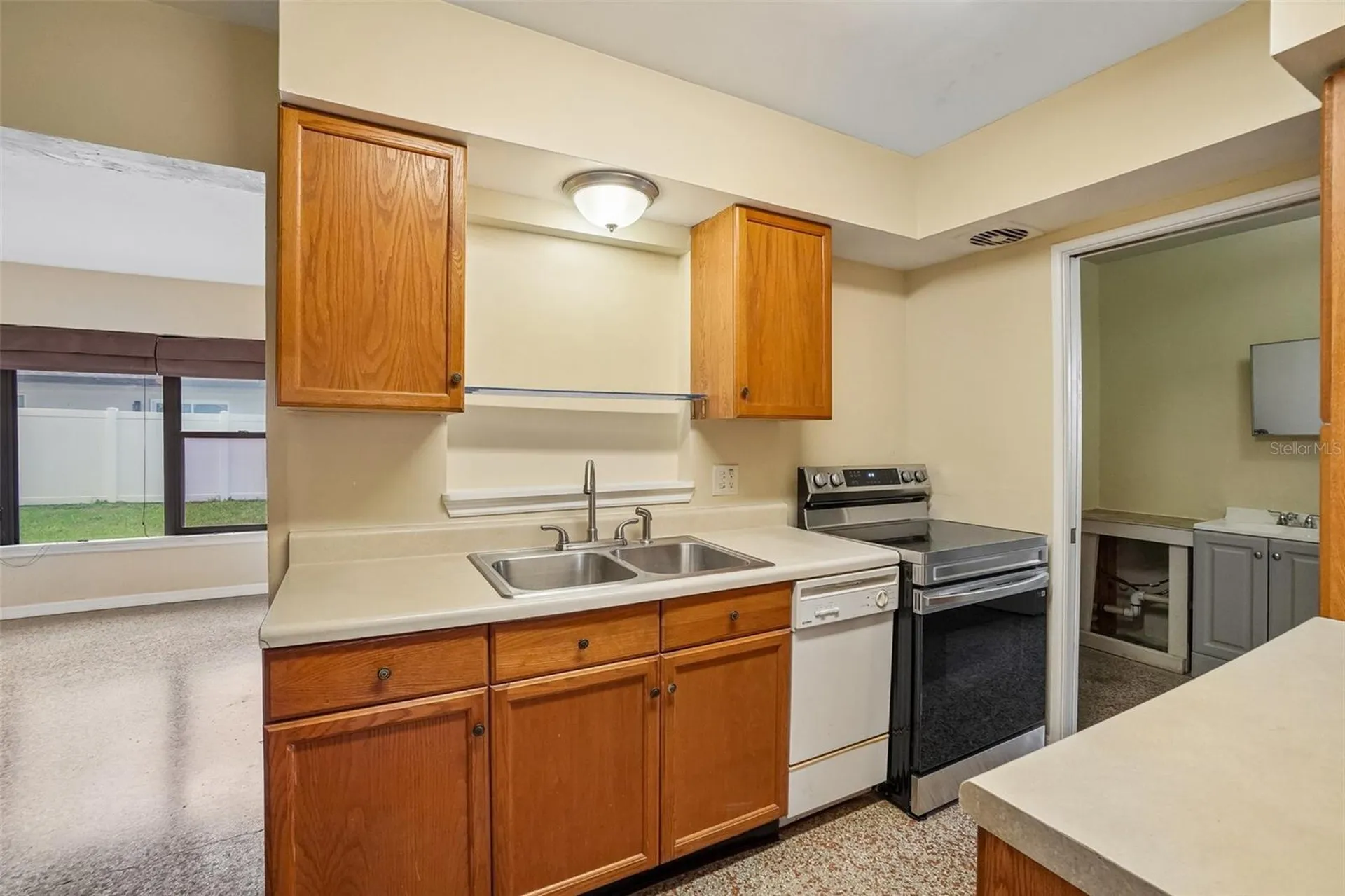 1421 Temple Street Clearwater FL 33756
