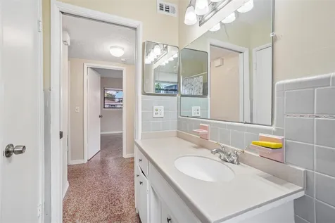1421 Temple Street Clearwater FL 33756