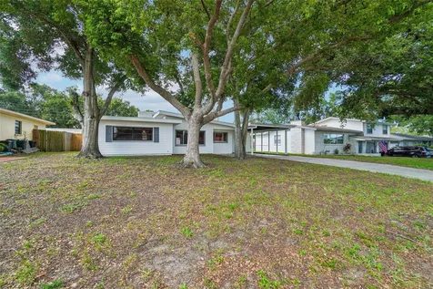 1421 Temple Street Clearwater FL 33756