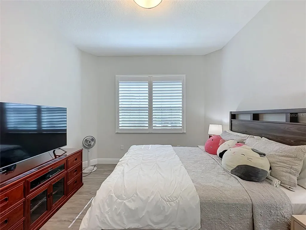 8665 E Bridgeport Bay Circle Mount Dora FL 32757