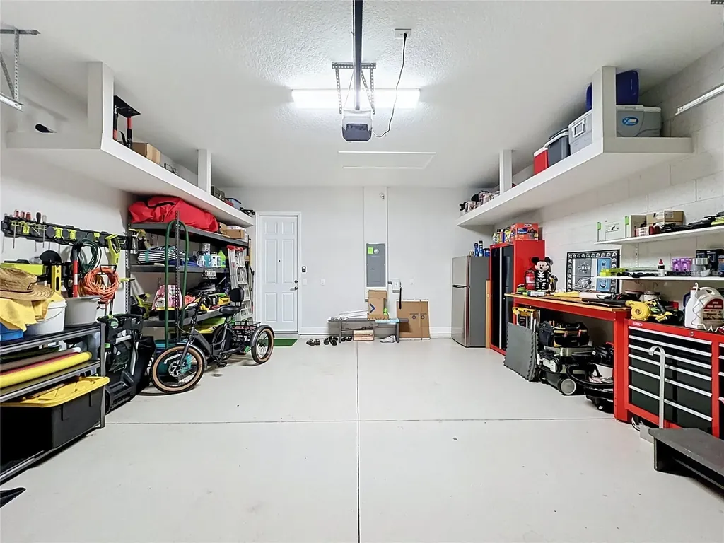 8665 E Bridgeport Bay Circle Mount Dora FL 32757