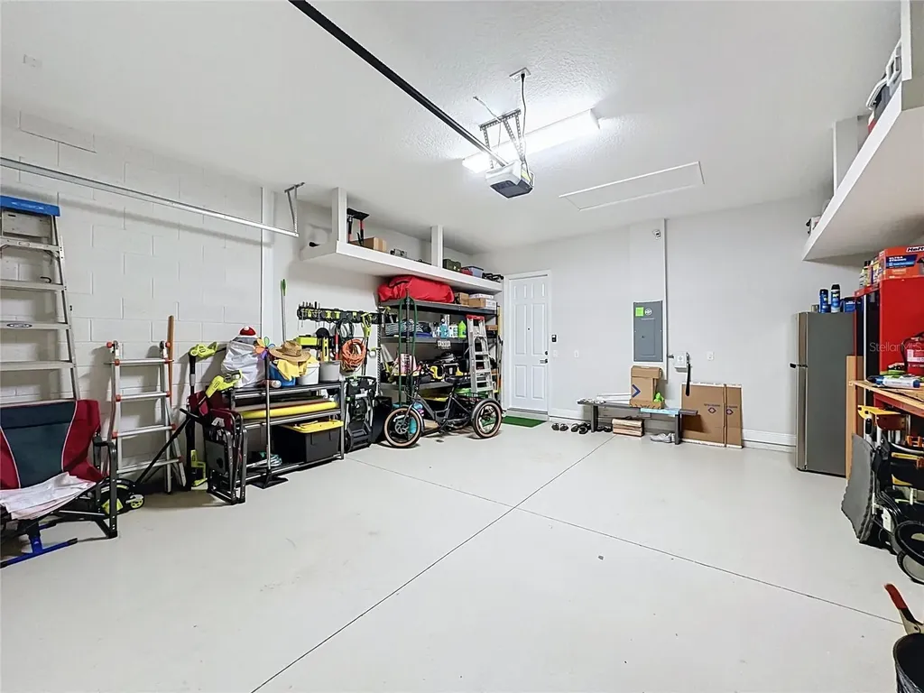 8665 E Bridgeport Bay Circle Mount Dora FL 32757