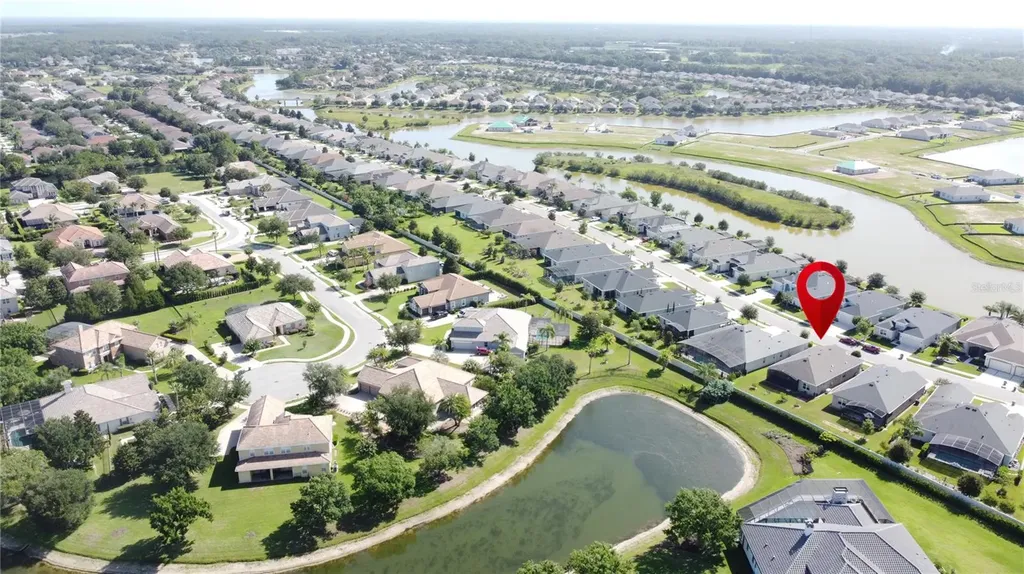 8665 E Bridgeport Bay Circle Mount Dora FL 32757