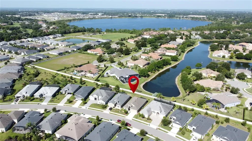 8665 E Bridgeport Bay Circle Mount Dora FL 32757