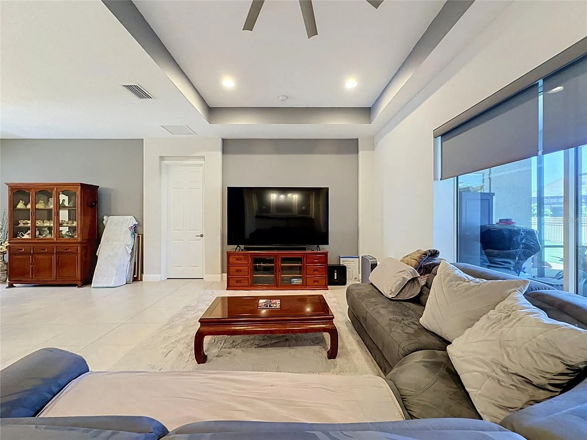 8665 E Bridgeport Bay Circle Mount Dora FL 32757