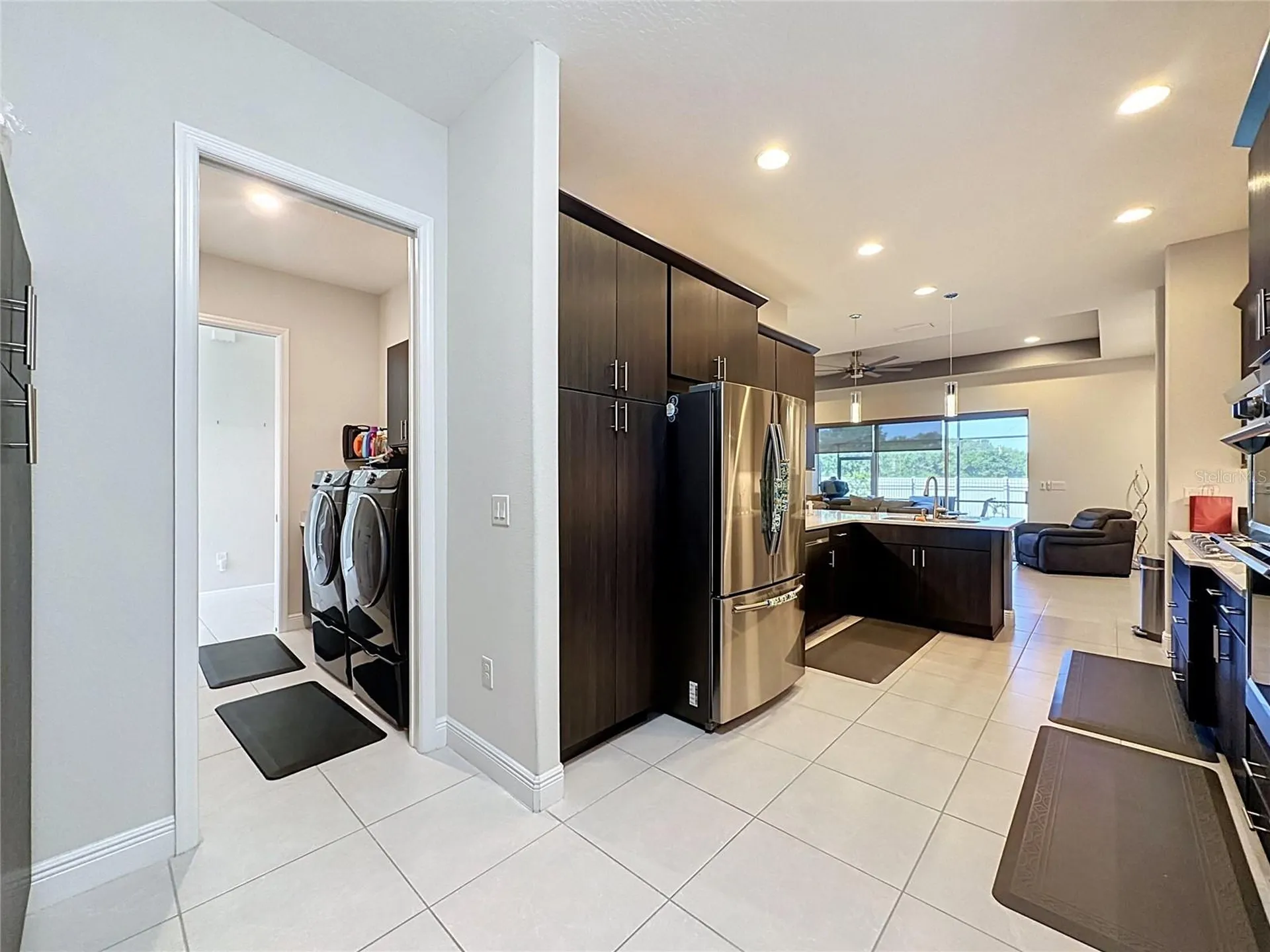 8665 E Bridgeport Bay Circle Mount Dora FL 32757