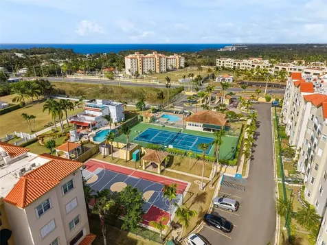 6690 Palma Real Street Vega Alta PR 00692