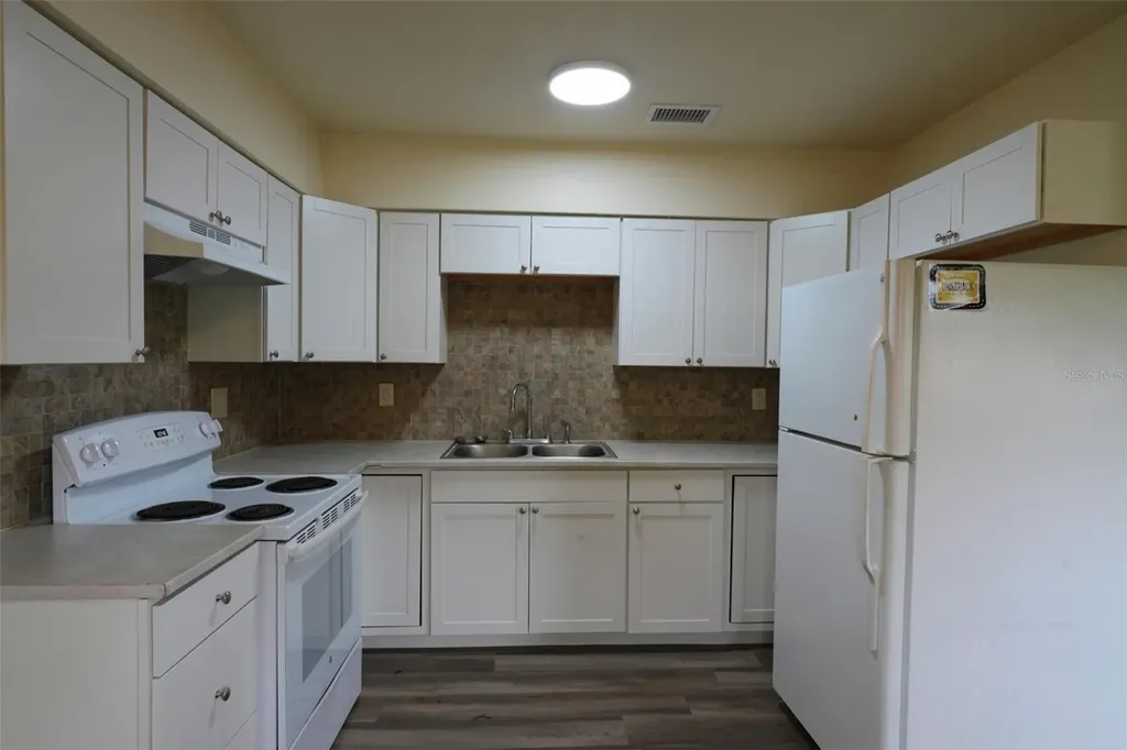 4431 78th Avenue N Pinellas Park FL 33781