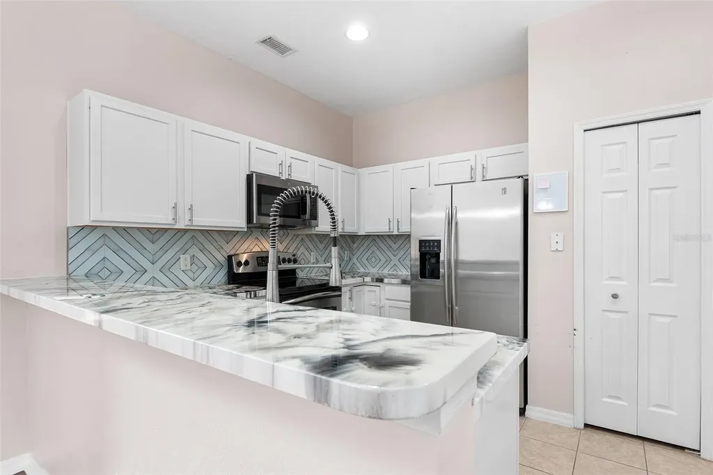 10077 Moorshire Circle Orlando FL 32829
