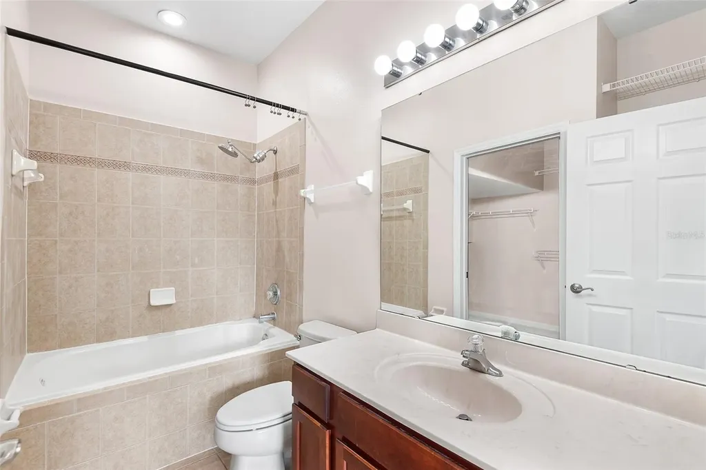 10077 Moorshire Circle Orlando FL 32829