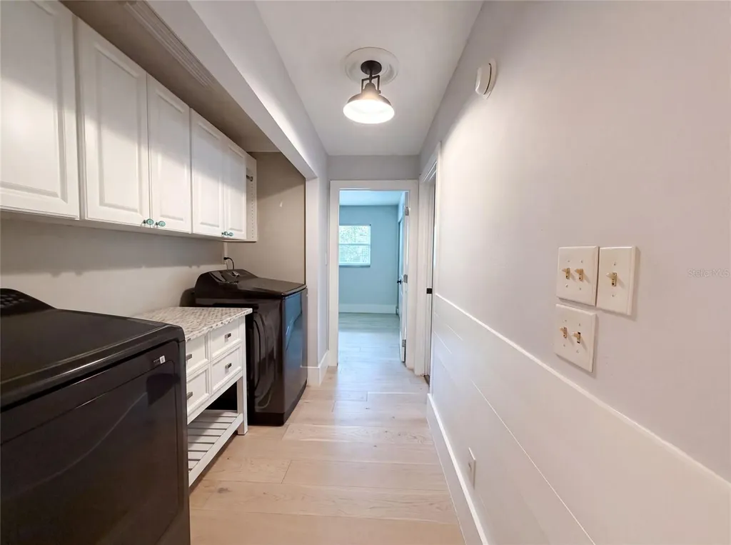 8028 Conservatory Circle Sarasota FL 34243
