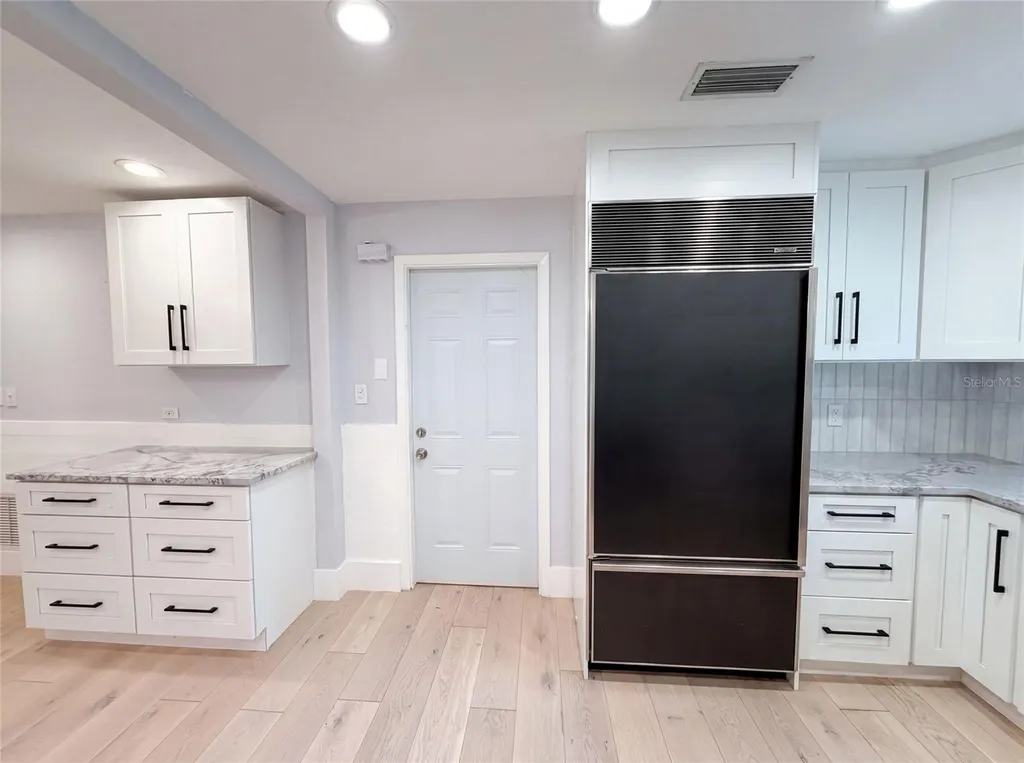 8028 Conservatory Circle Sarasota FL 34243