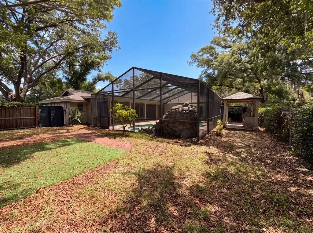 8028 Conservatory Circle Sarasota FL 34243