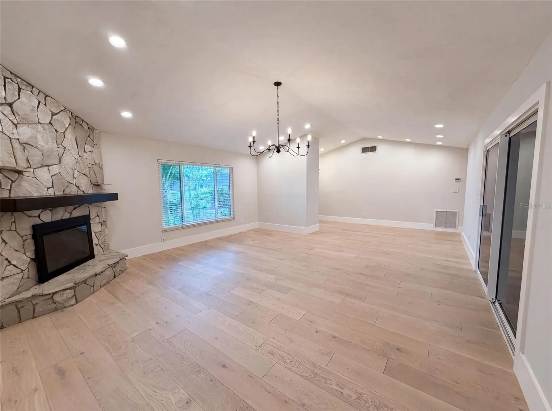 8028 Conservatory Circle Sarasota FL 34243