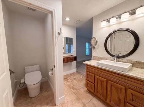 8028 Conservatory Circle Sarasota FL 34243