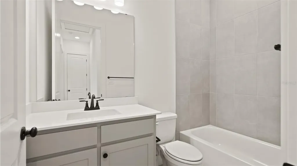 5590 Vibrant Vine Drive Wimauma FL 33598