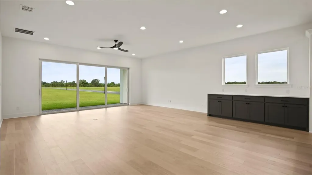 5590 Vibrant Vine Drive Wimauma FL 33598