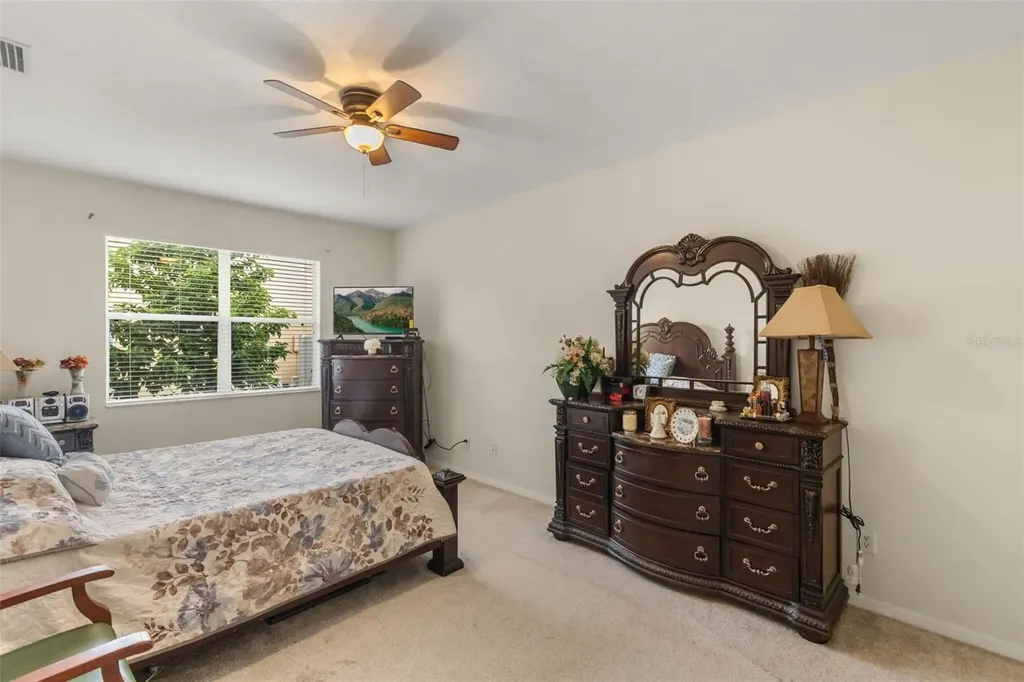 402 Vine Cliff Street Ruskin FL 33570
