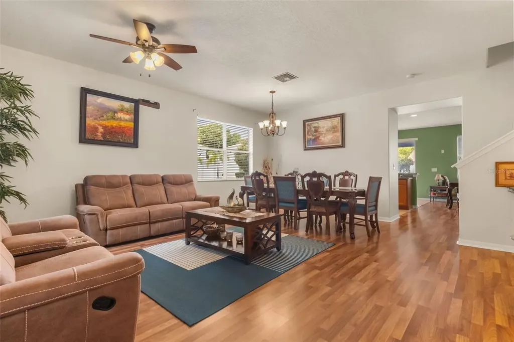 402 Vine Cliff Street Ruskin FL 33570