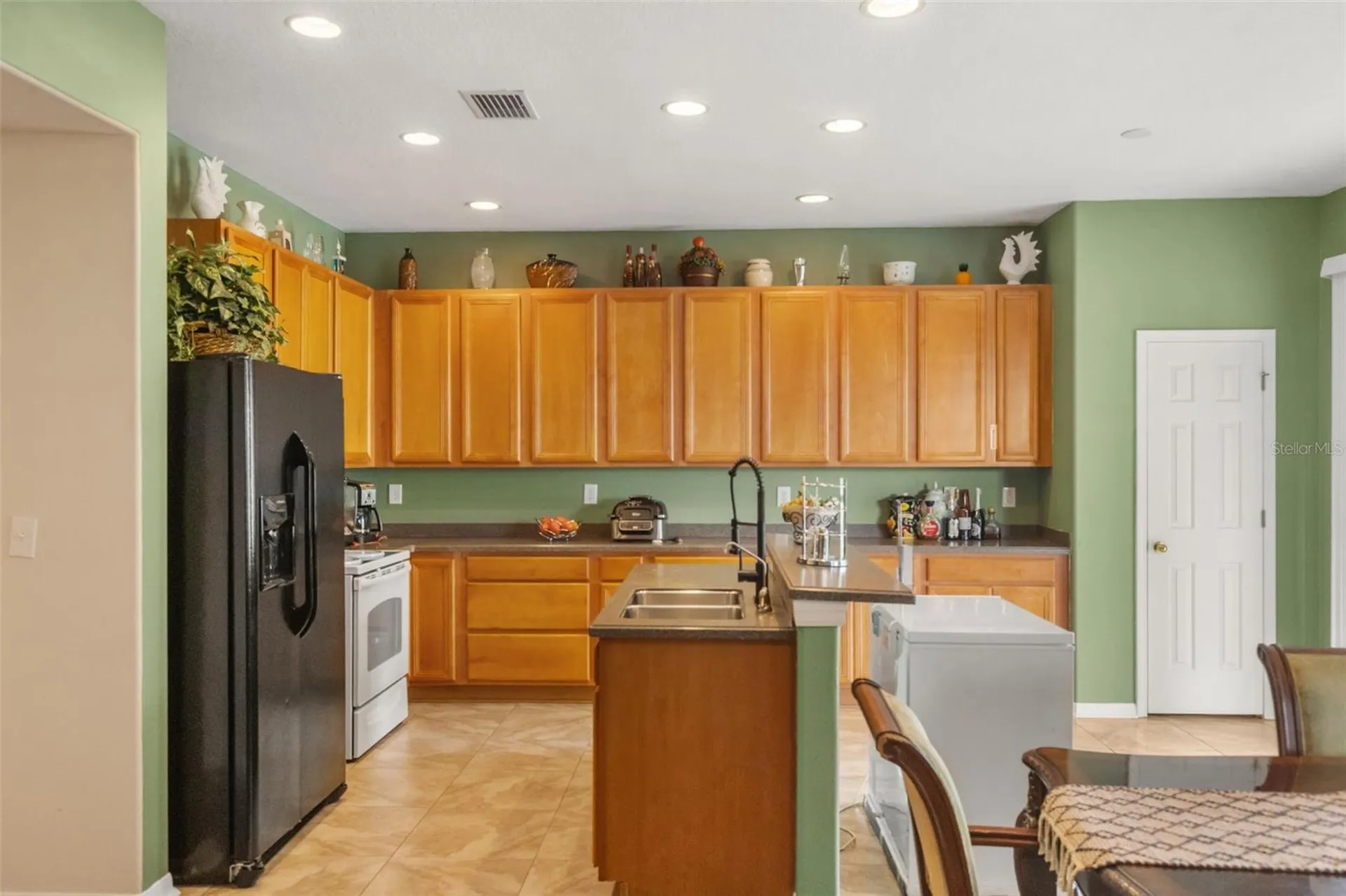 402 Vine Cliff Street Ruskin FL 33570