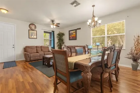 402 Vine Cliff Street Ruskin FL 33570