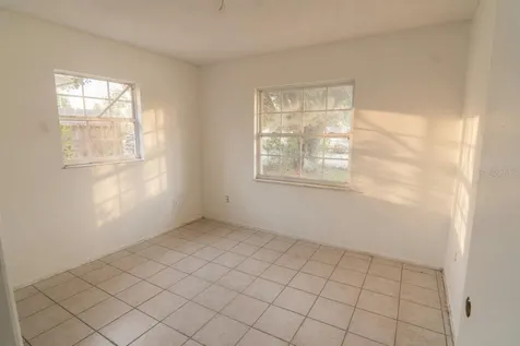 5956 W Amelia Street Orlando FL 32835