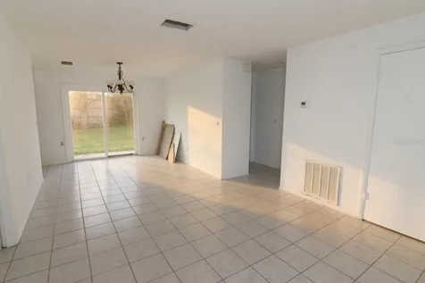 5956 W Amelia Street Orlando FL 32835