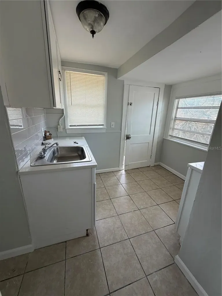 1701 14th Street S St Petersburg FL 33705