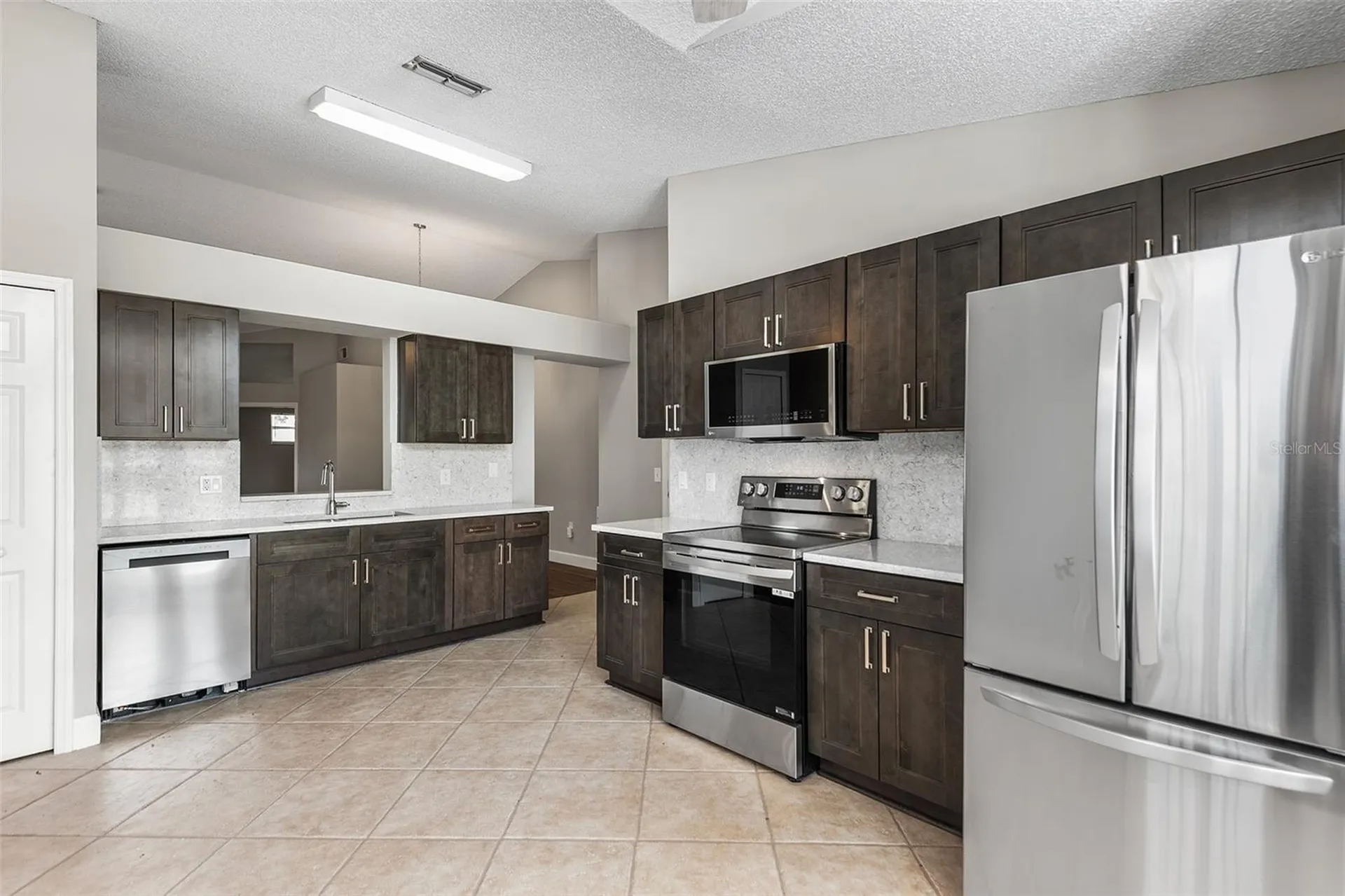 4011 Levonshire Place Valrico FL 33596