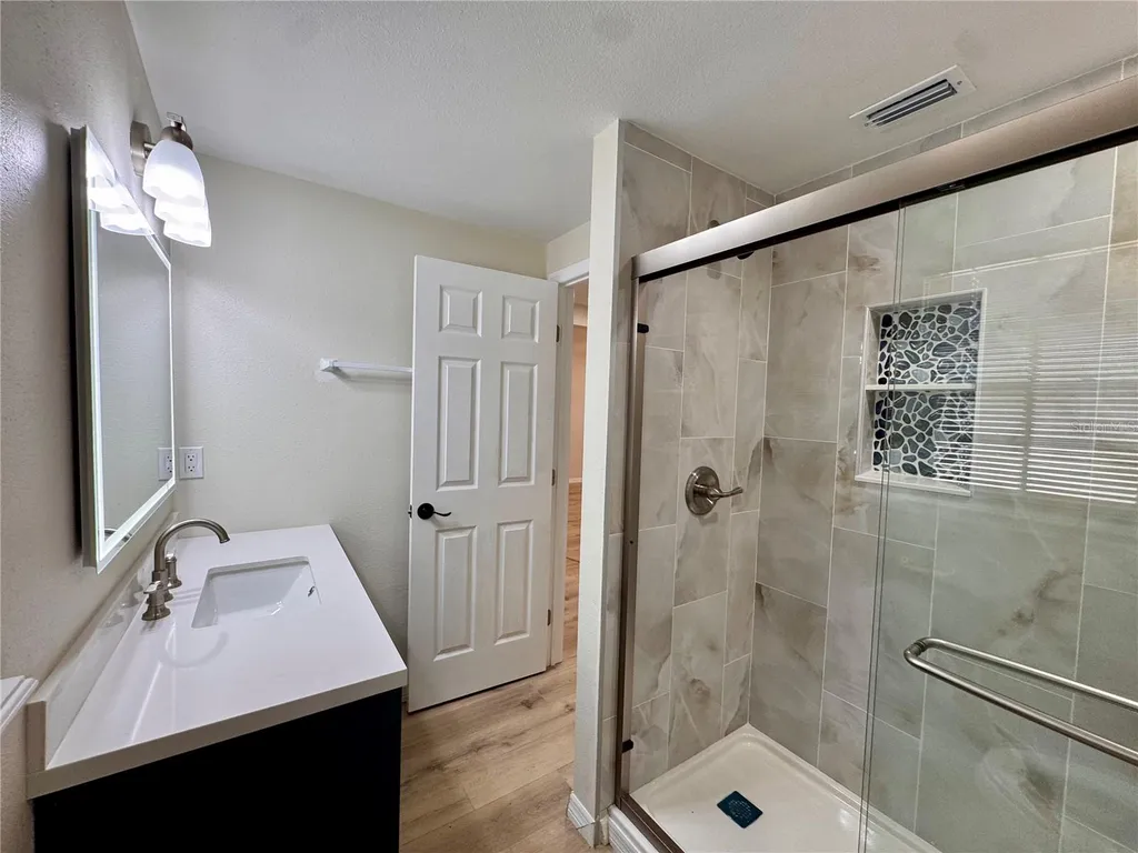 791 Lake Avenue Clermont FL 34711