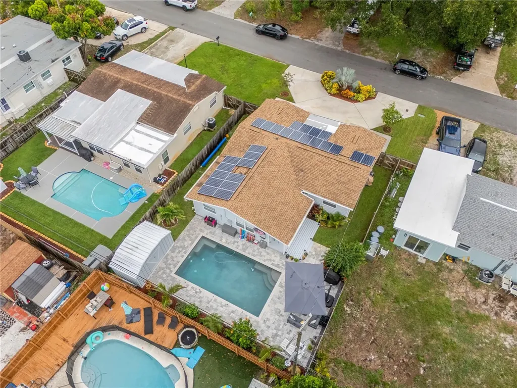 5425 47th Avenue N St Petersburg FL 33709