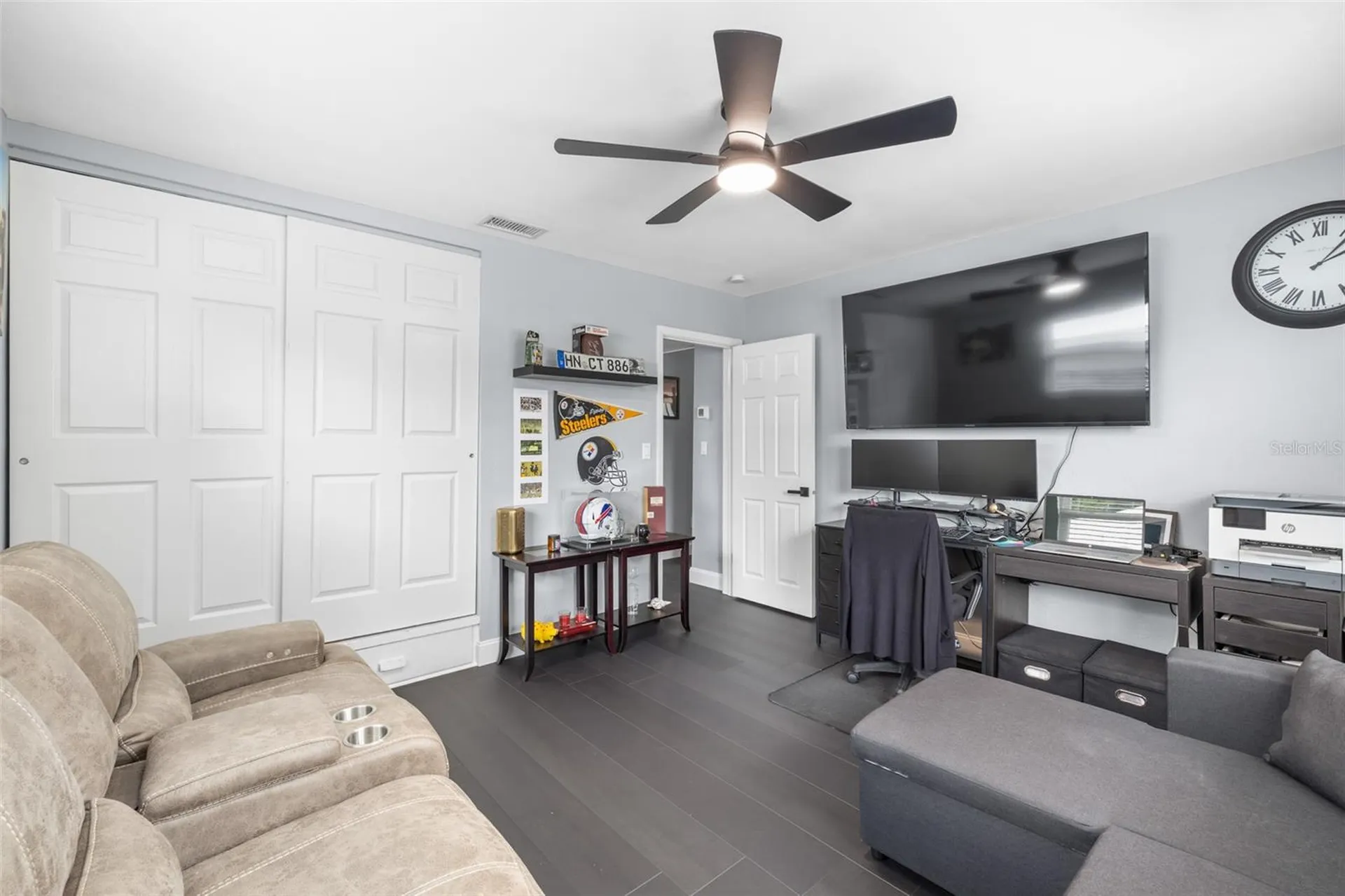 5425 47th Avenue N St Petersburg FL 33709